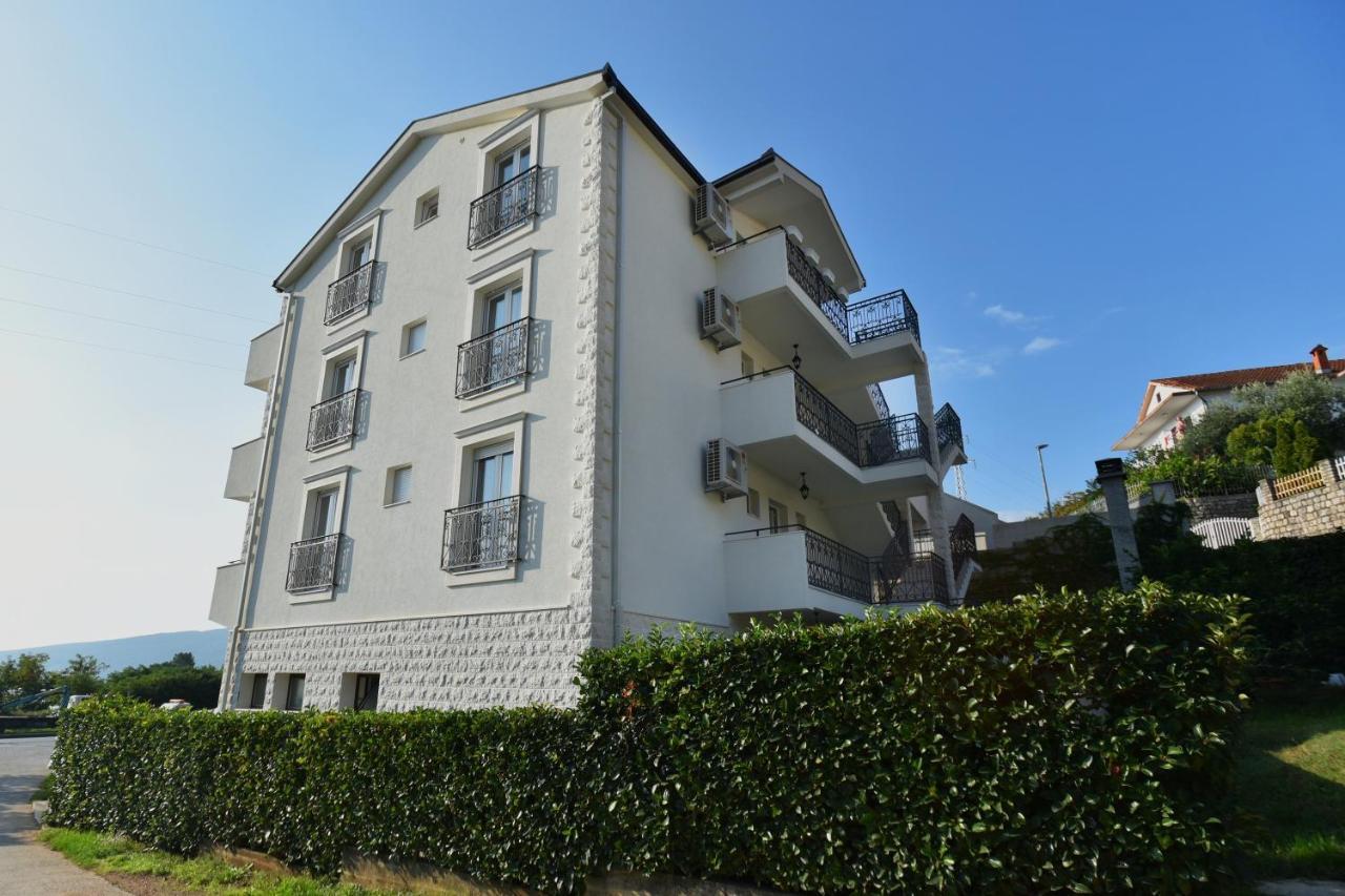 Villa Julia Baošići Dış mekan fotoğraf