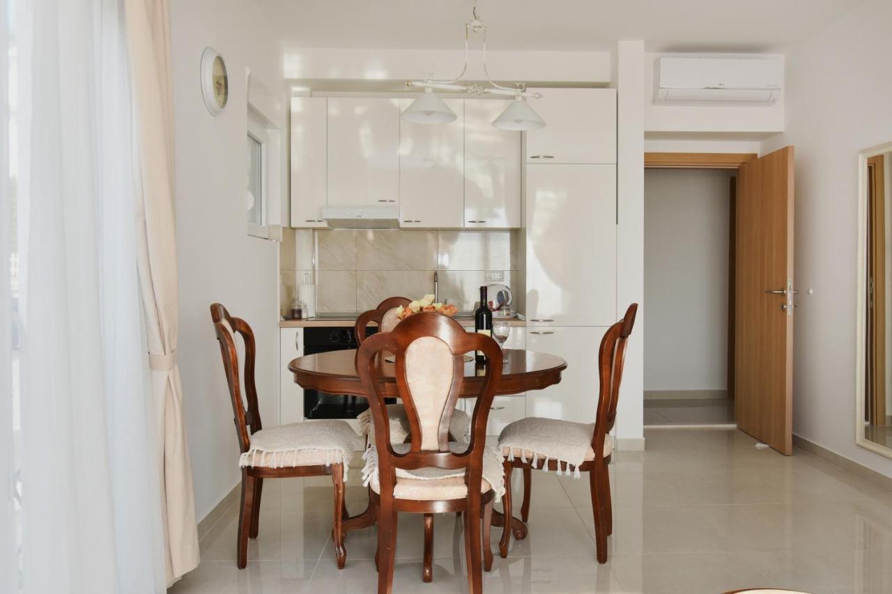 Villa Julia Baošići Dış mekan fotoğraf