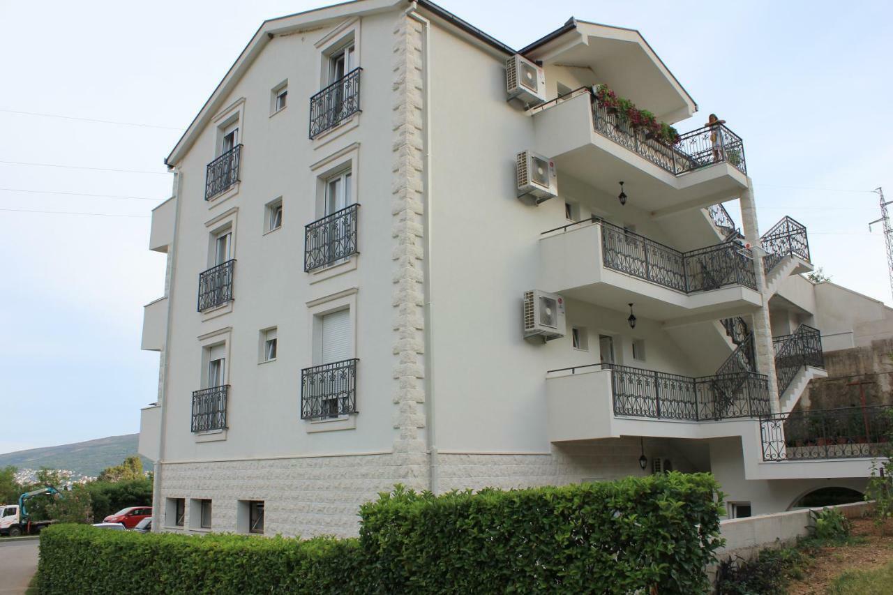 Villa Julia Baošići Dış mekan fotoğraf