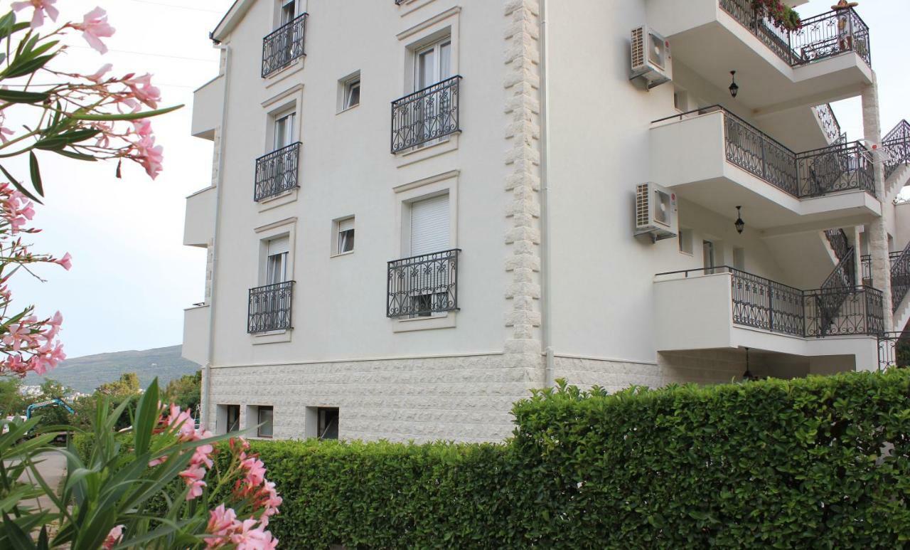Villa Julia Baošići Dış mekan fotoğraf